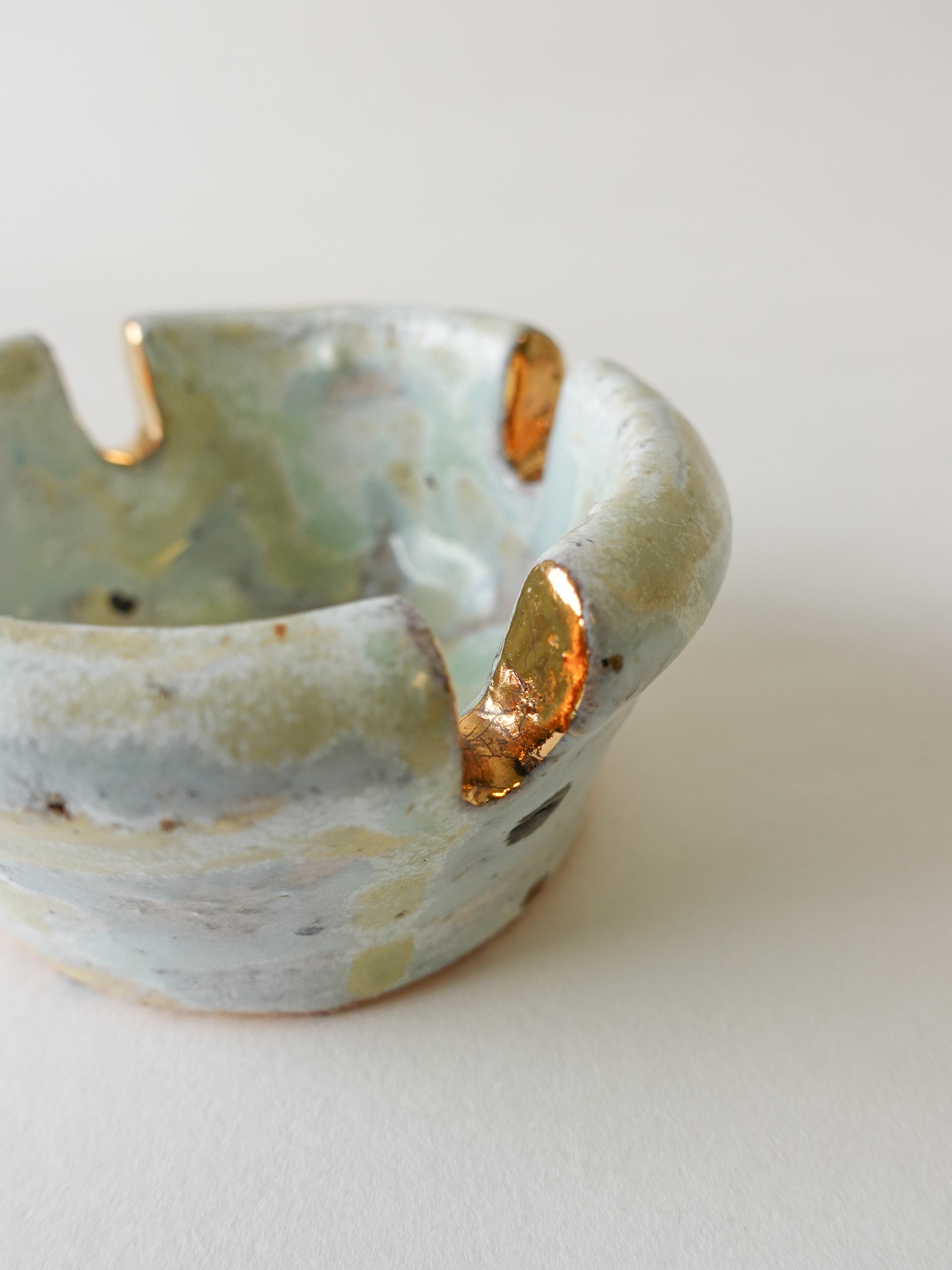 Ashtray #04