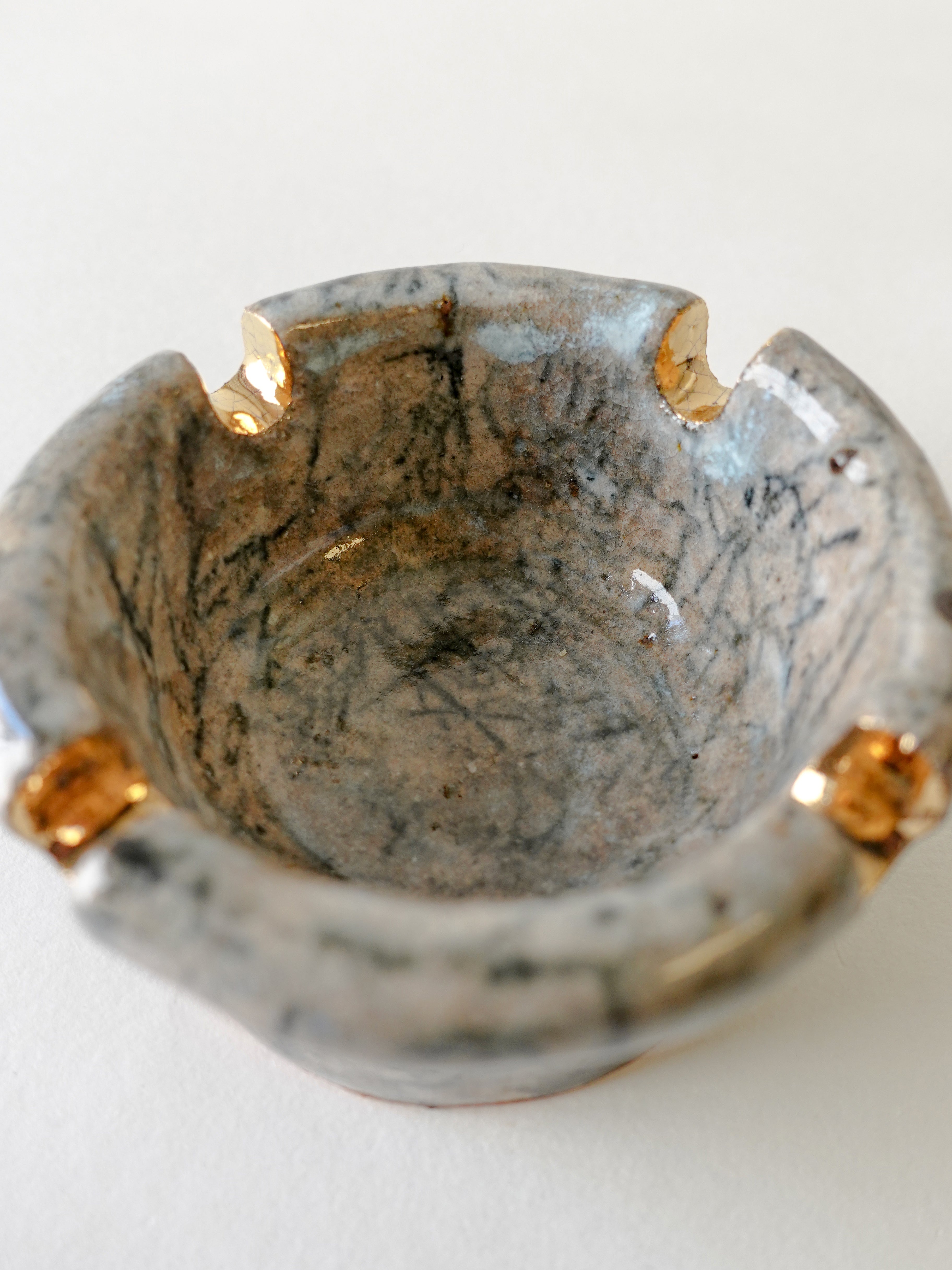 Ashtray #19