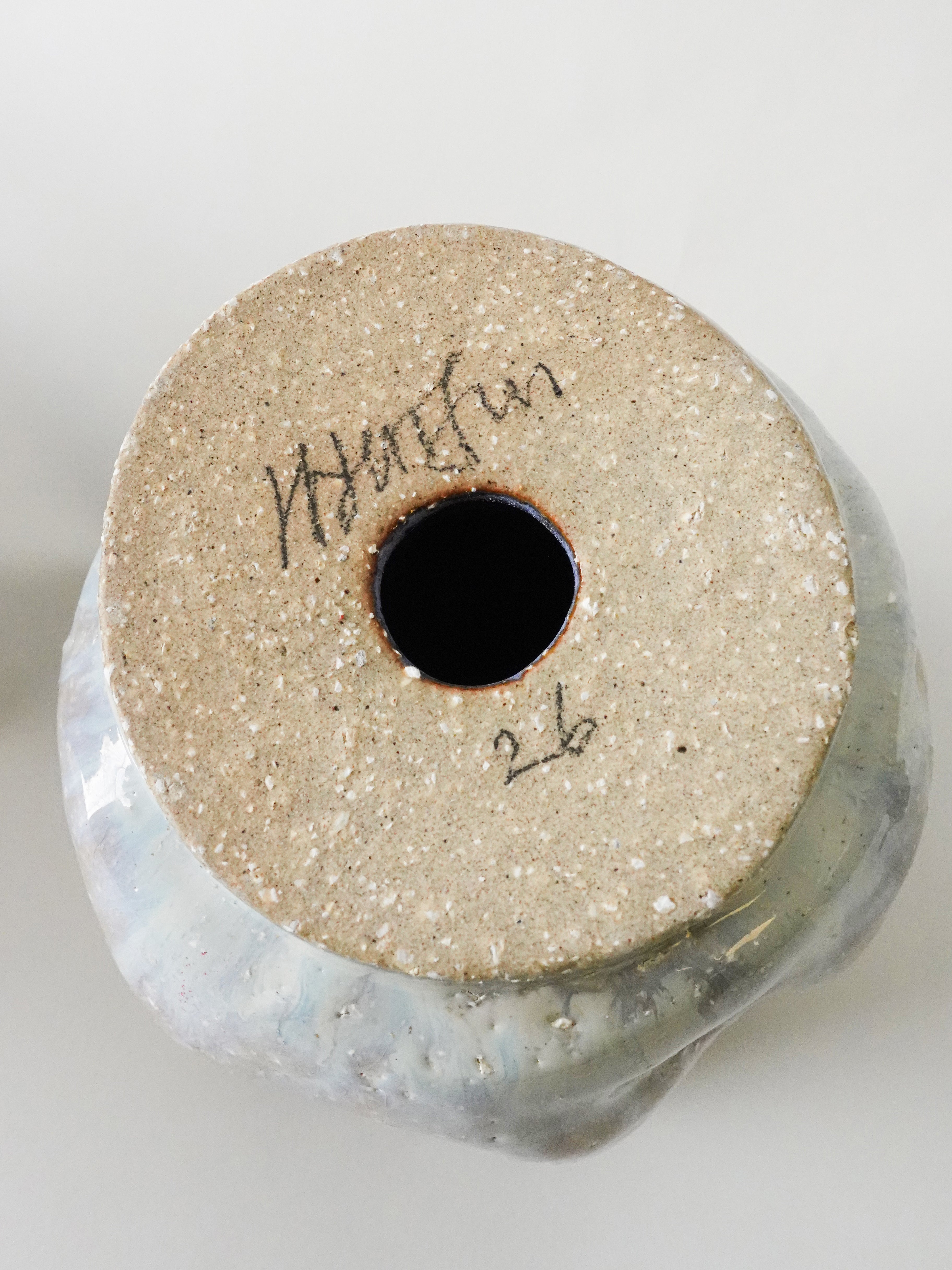 Pot #08